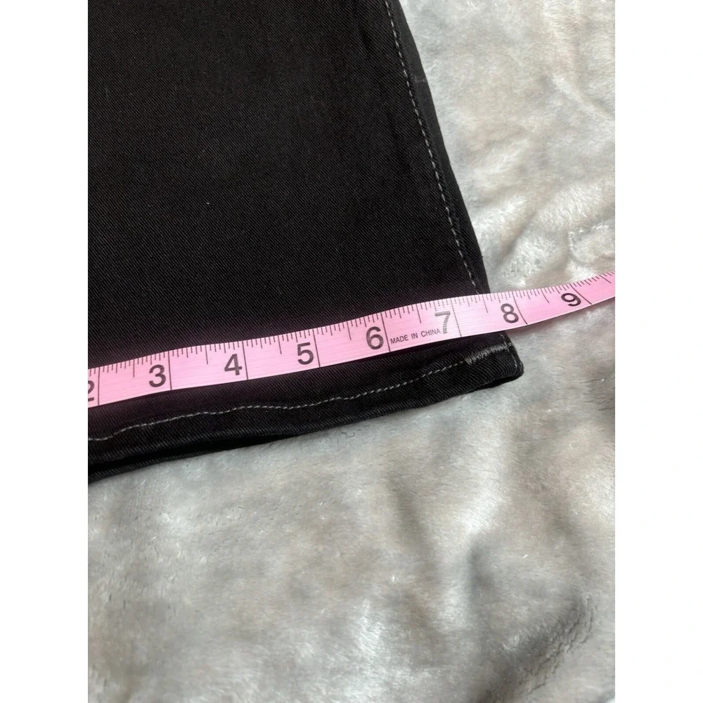 True Religion Jeans Ricky Relaxed NWT‎ Straight Black Button Flap Pocket 36x30
